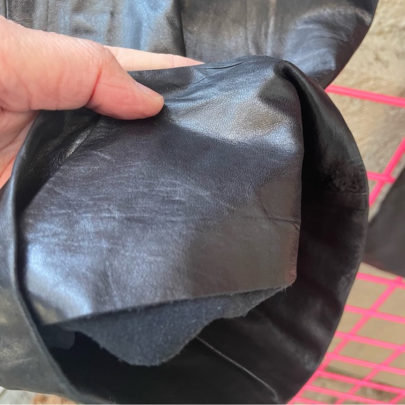 Gucci black Gucci leather pants with cute small pockets in front - Picture 15 of 16